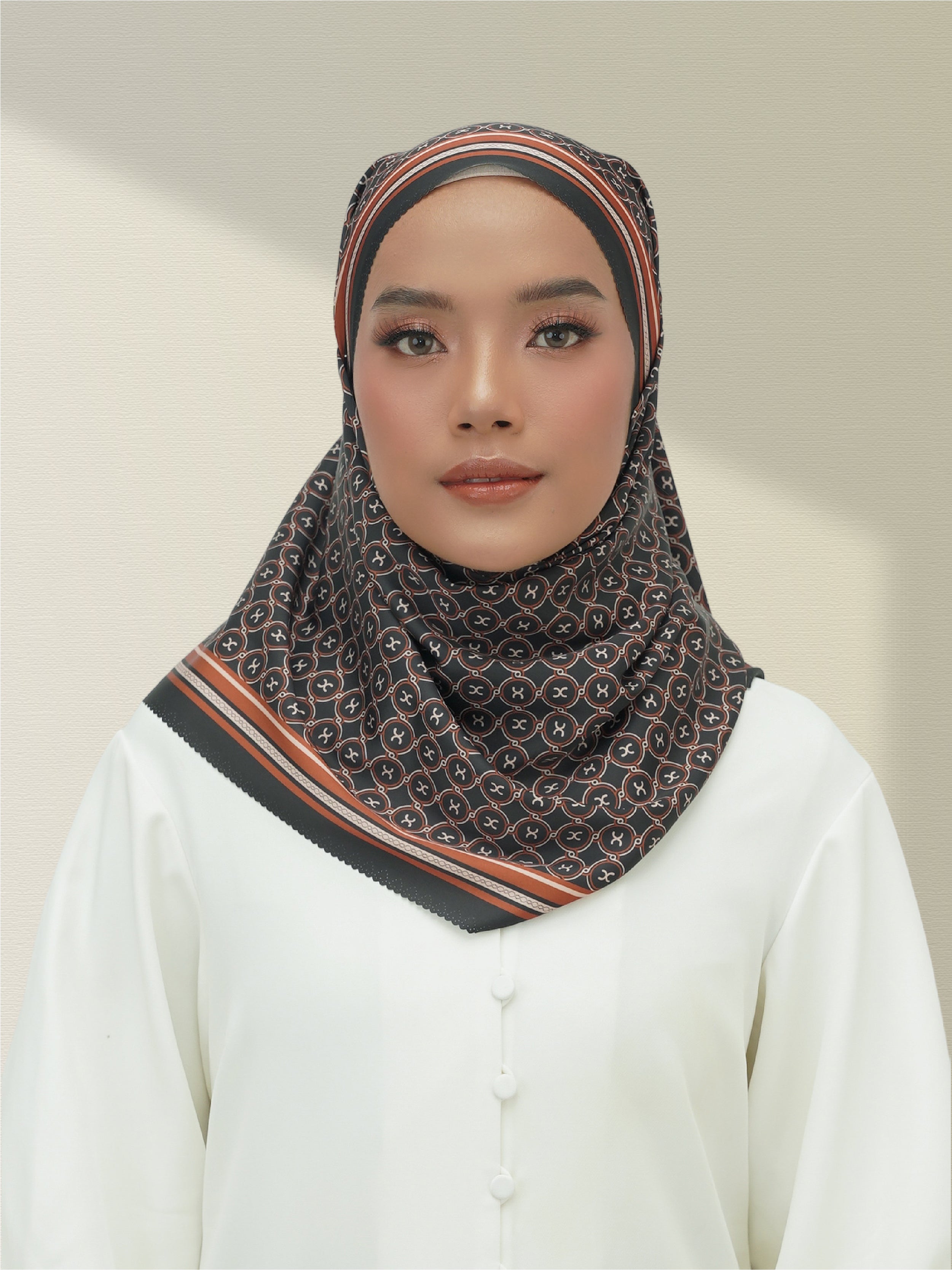 YOOF-Monogram Shawl Coal