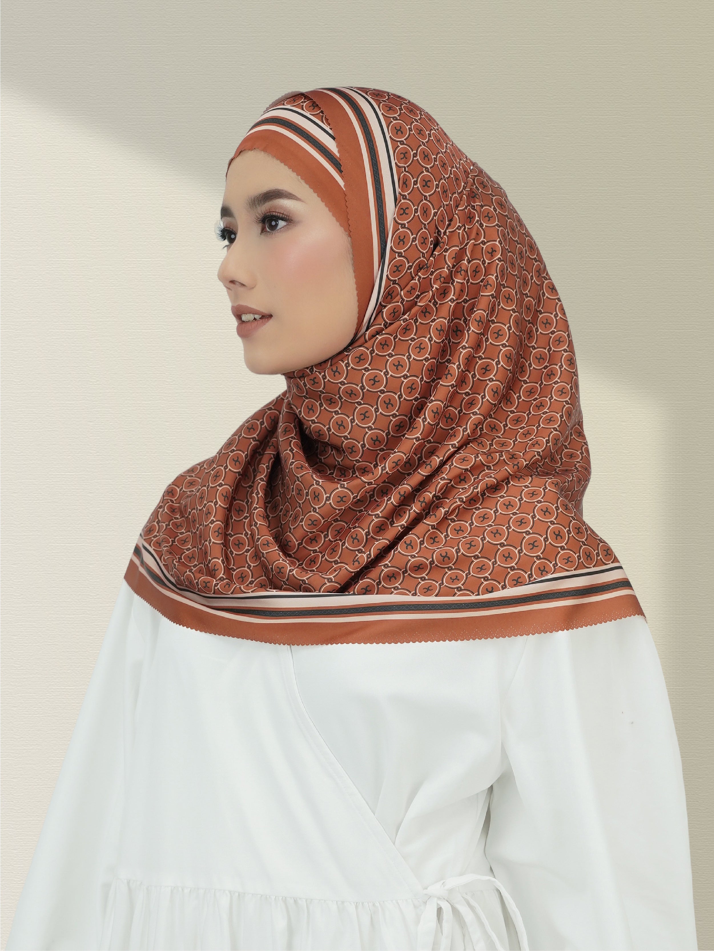 YOOF-Monogram Shawl Cocoa